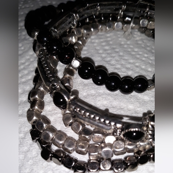 3PC Mix Beads Stretch Bracelet New - Picture 2 of 5